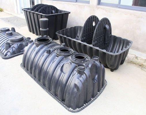Reattore anaerobico per il trattamento del fango notturno nella produzione di biogas per uso domestico in PE PP
