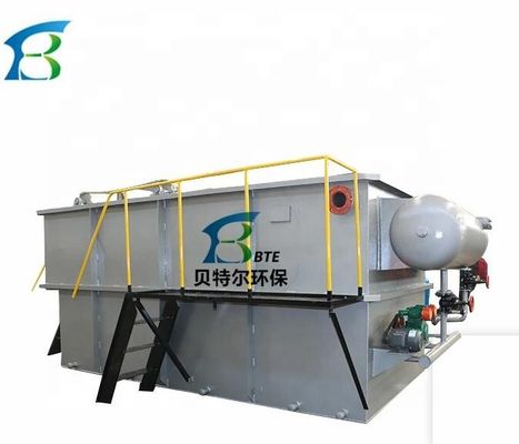 Trattamento delle acque reflue industriali Sistema DAF con materiale verde in acciaio inossidabile e raschiatore