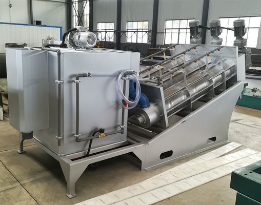Apparecchiature per l'essiccazione dei fanghi per il trattamento delle acque reflue industriali e municipali Peso KG 500 kg