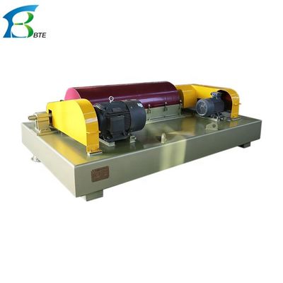 Centrifughe decanter per la separazione dell'acqua e dell'olio 220V 380V 5KW attrezzature di disidratazione