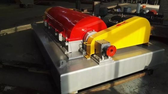 Macchina centrifuga a spirale di tipo orizzontale per il trattamento dell'acqua