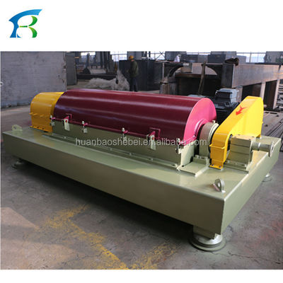 Centrifughe decanter orizzontali per la deidratazione dei fanghi a 1000 kg