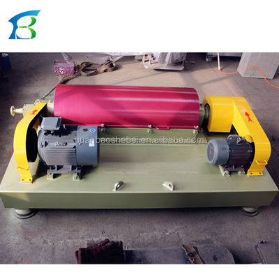 Centrifughe decanter orizzontali per la deidratazione dei fanghi a 1000 kg