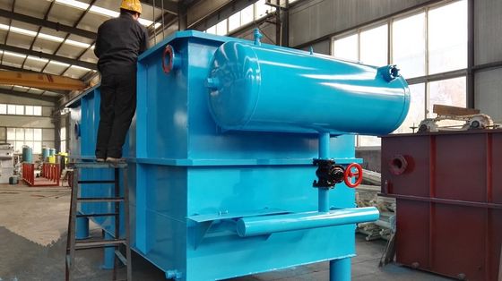 Apparecchiature per la flottazione dell'aria disciolta per macchine per il trattamento dell'acqua